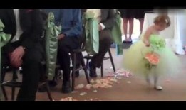 偷吻视频在线观看,私密视频在线观看揭秘